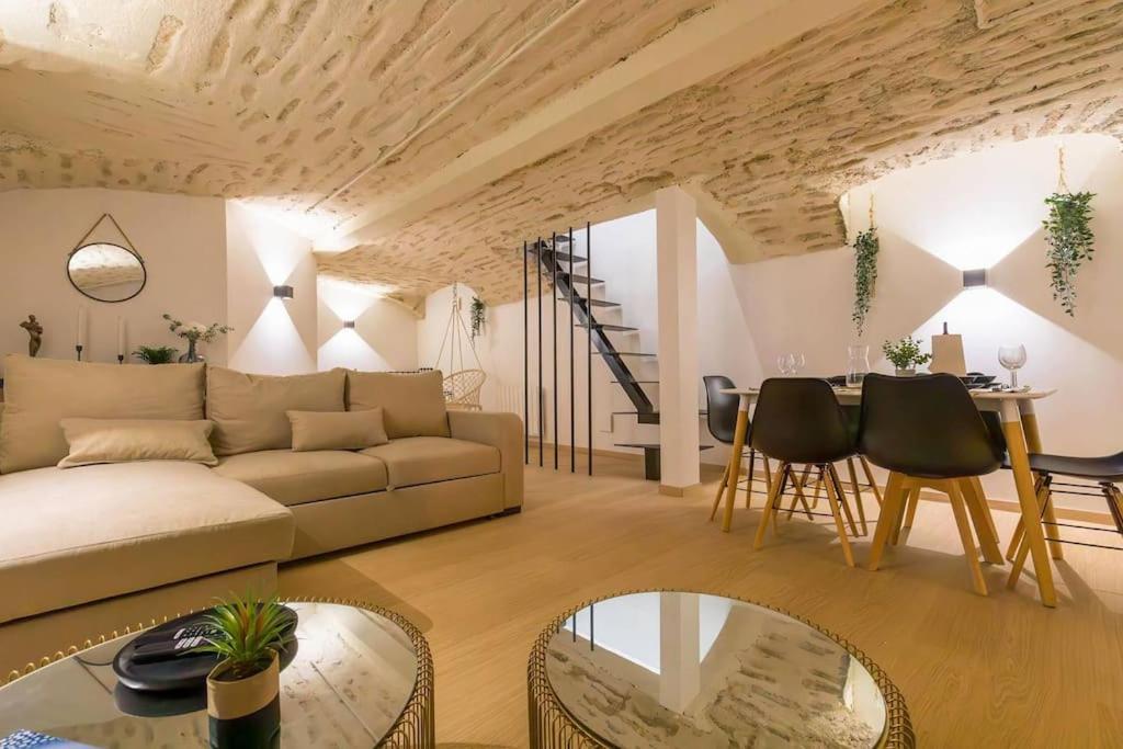 La Pierre Blanche Apartment Дижон Екстериор снимка